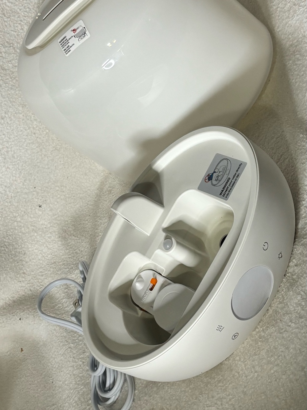 White Ultrasonic Humidifier & Diffuser - Picture 7 of 7
